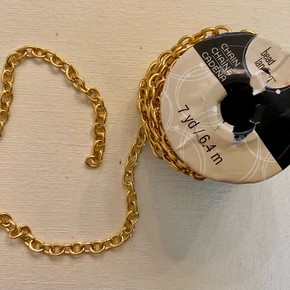 NWT..BEAD LANDING …spool of gold chain